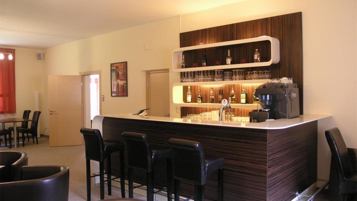 Man Cave Bar